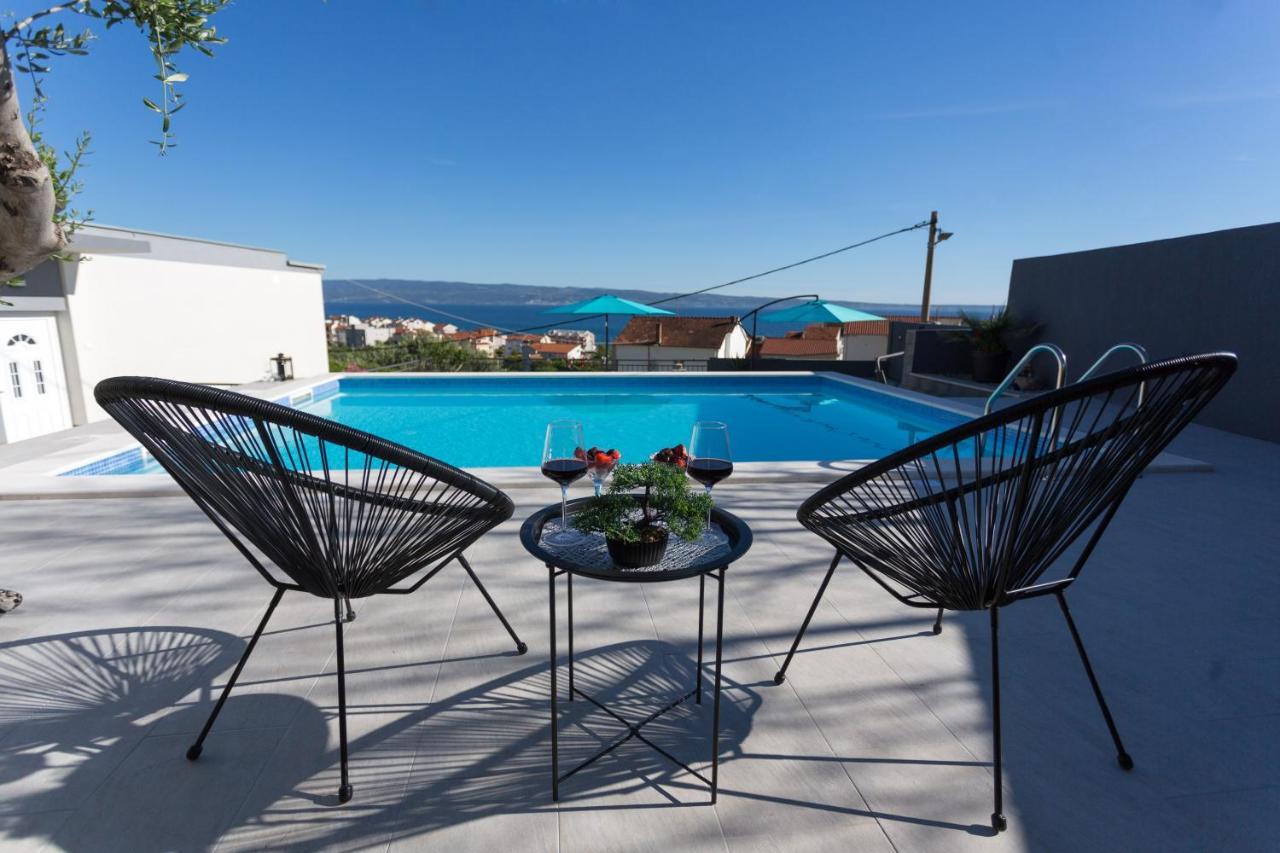 Apartments Lidija - Sea View Apartment With Exclusive Right Of Using Hot Tub Or Split Level Apartment With Exclusive Right Of Using Pool Podstrana Esterno foto