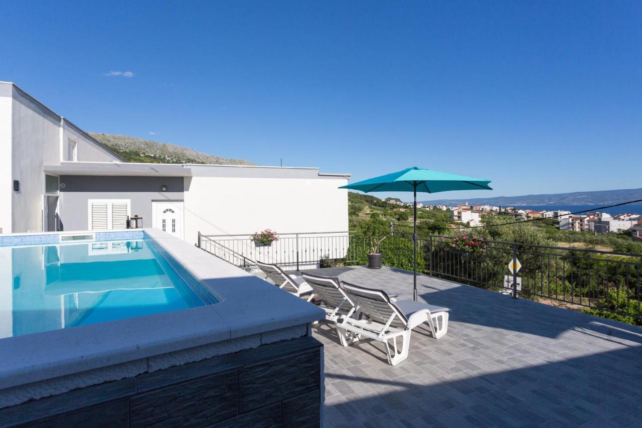 Apartments Lidija - Sea View Apartment With Exclusive Right Of Using Hot Tub Or Split Level Apartment With Exclusive Right Of Using Pool Podstrana Esterno foto
